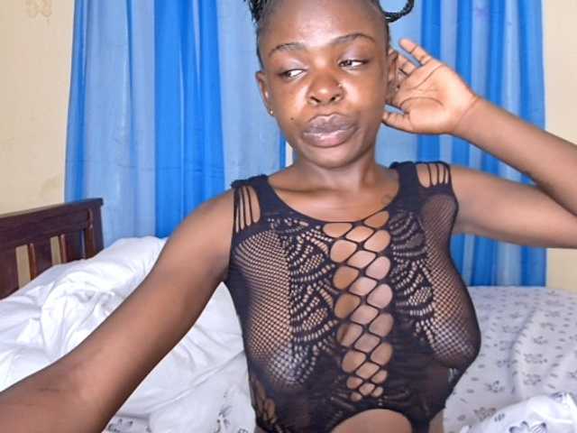 Makaylah live cam on BongaCams