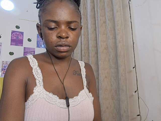 Makaylah live cam on BongaCams