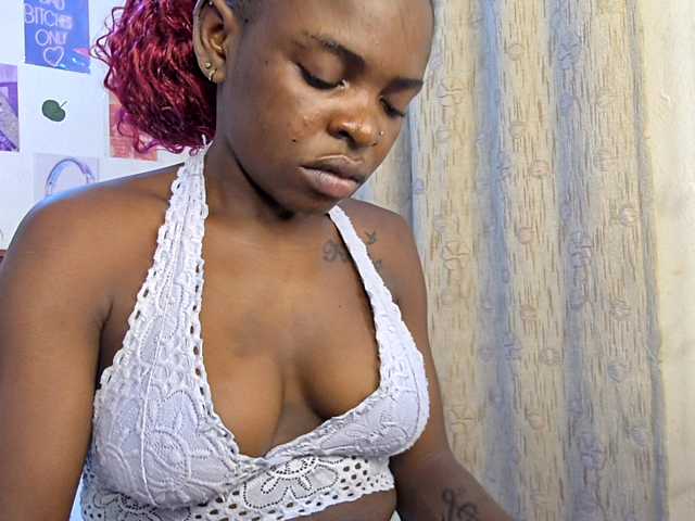 Makaylah live cam on BongaCams