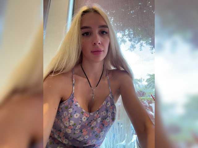 TeenyCat, en directo ahora en BongaCams