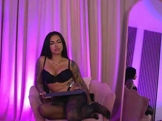 JessyFoxy live cam on BongaCams