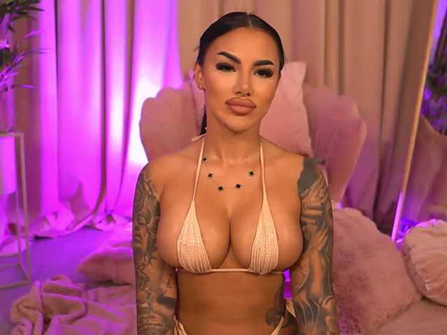 JessyFoxy live cam preview