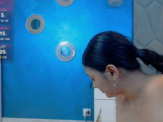 ambraloong, live now on BongaCams
