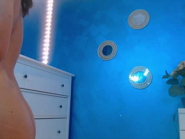 ambraloong live cam on BongaCams