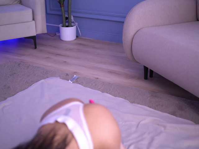 ElaBellanotte live cam on BongaCams