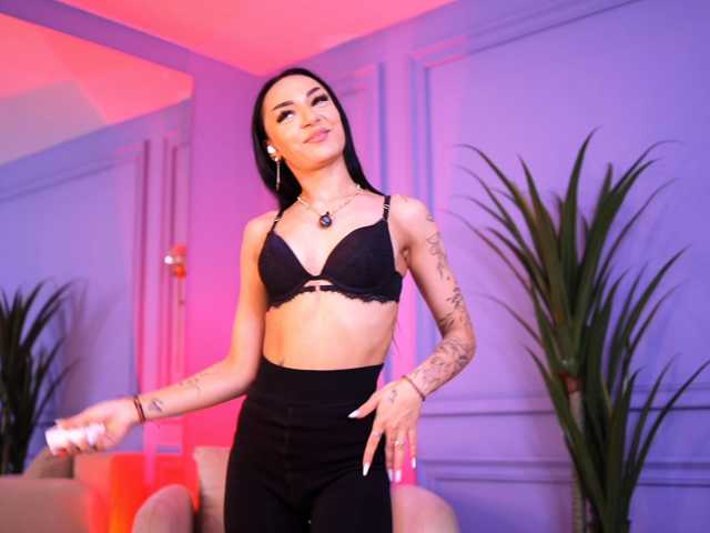 ElaBellanotte live cam on BongaCams