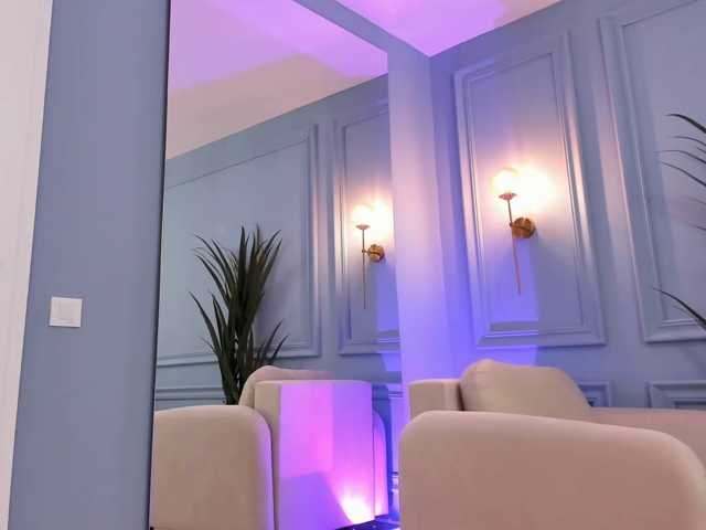ElaBellanotte live cam preview