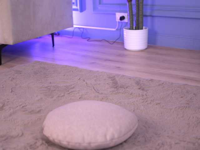 ElaBellanotte live cam preview