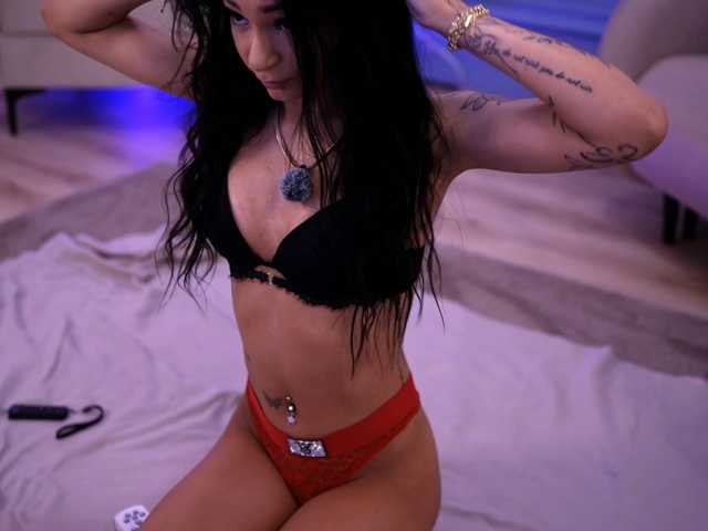 ElaBellanotte live cam on BongaCams