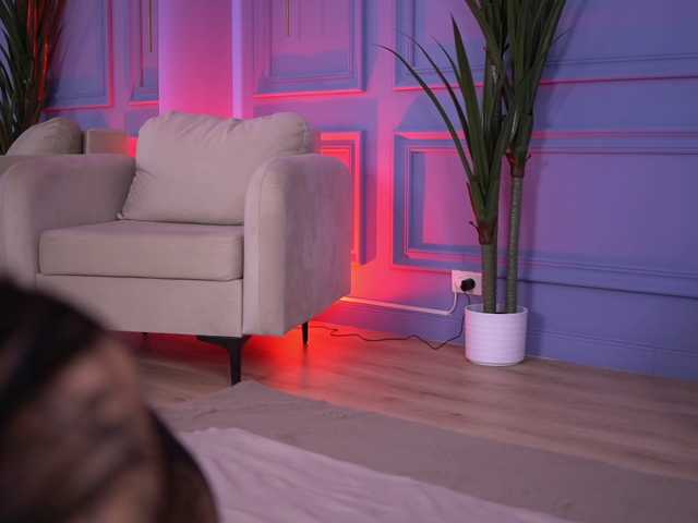 ElaBellanotte live cam on BongaCams