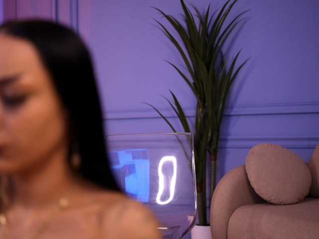ElaBellanotte live cam on BongaCams