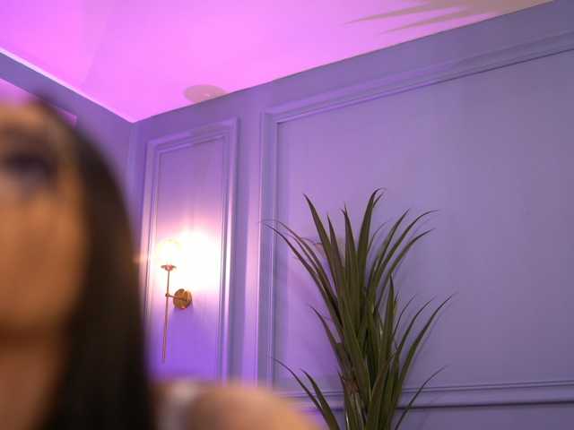 ElaBellanotte live cam on BongaCams