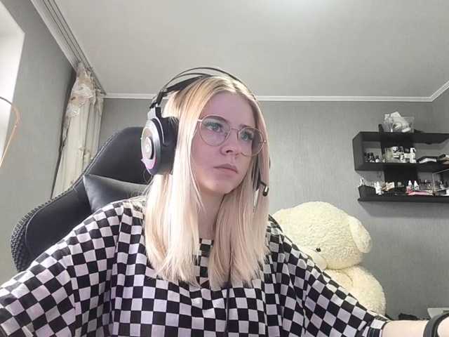 RomonaDoggette live cam on BongaCams