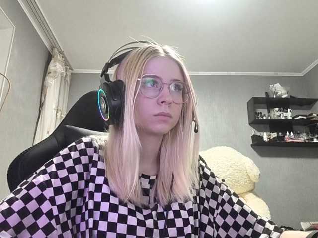 RomonaDoggette live cam on BongaCams