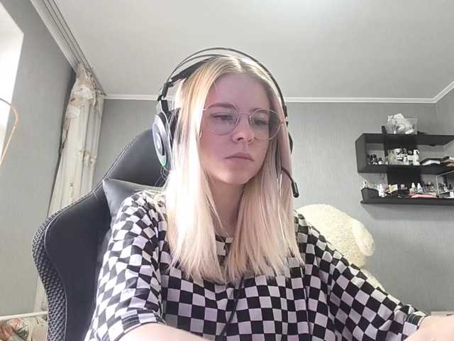 RomonaDoggette live cam on BongaCams