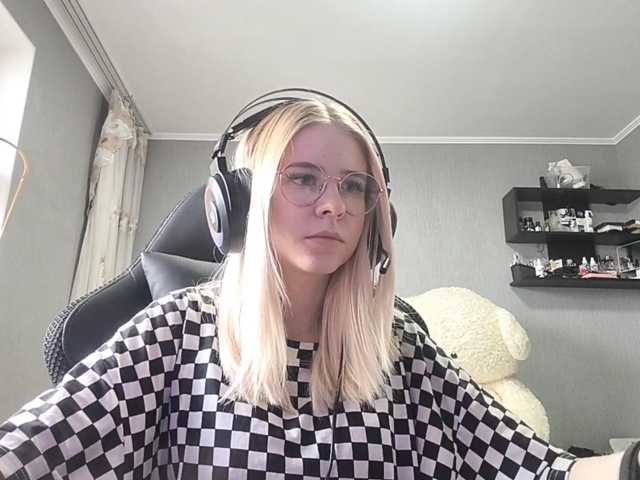RomonaDoggette live cam on BongaCams