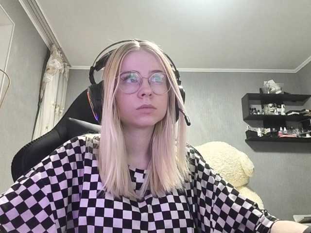 RomonaDoggette live cam on BongaCams