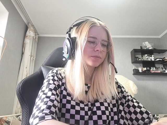 RomonaDoggette live cam on BongaCams