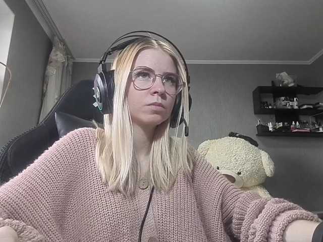 RomonaDoggette live cam on BongaCams