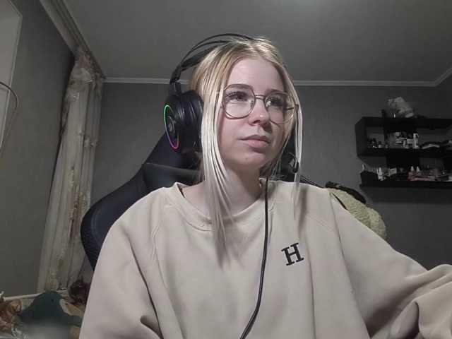 RomonaDoggette live cam on BongaCams