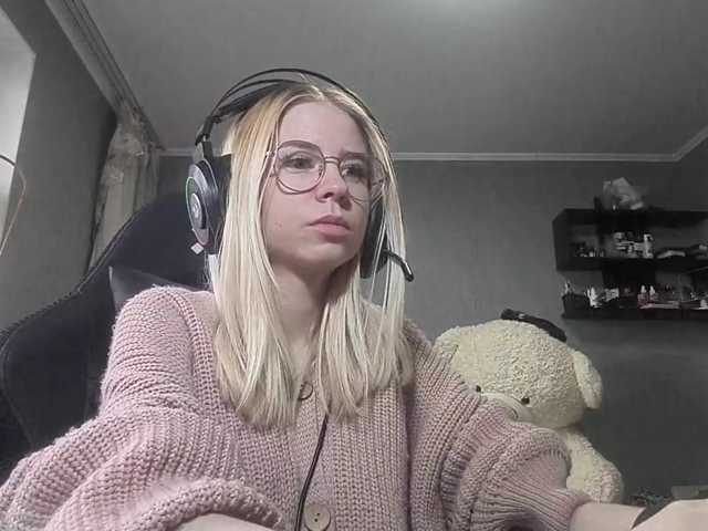 RomonaDoggette live cam on BongaCams