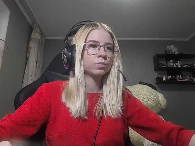 RomonaDoggette live cam on BongaCams