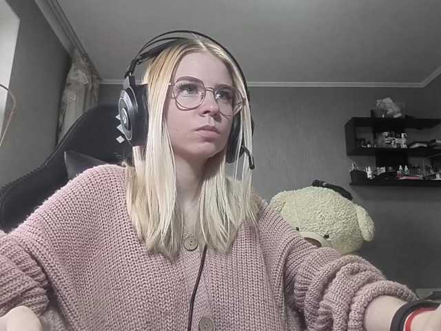 RomonaDoggette live cam on BongaCams