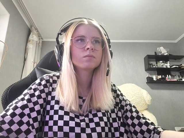RomonaDoggette live cam on BongaCams