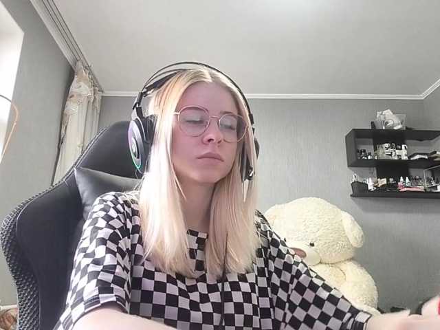 RomonaDoggette live cam on BongaCams