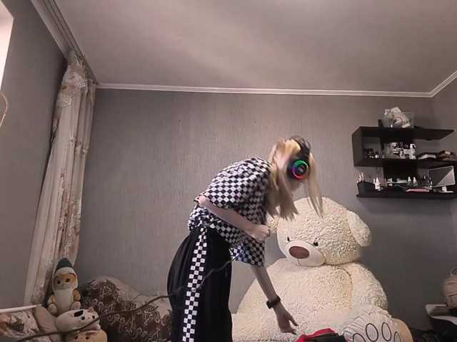 RomonaDoggette live cam on BongaCams