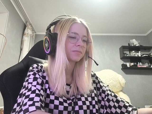 RomonaDoggette live cam on BongaCams