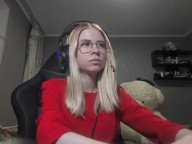RomonaDoggette live cam on BongaCams