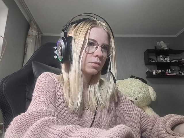 RomonaDoggette live cam on BongaCams