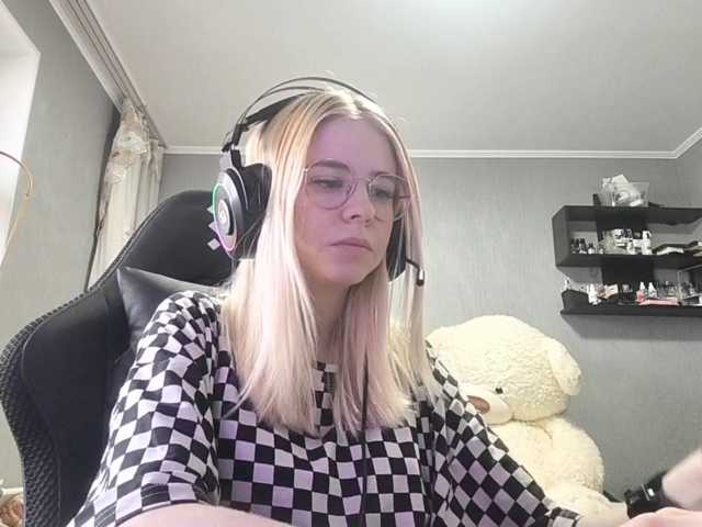 RomonaDoggette live cam on BongaCams