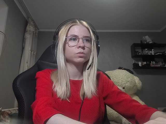 RomonaDoggette live cam on BongaCams