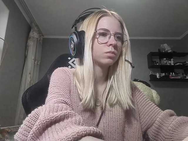 RomonaDoggette live cam on BongaCams