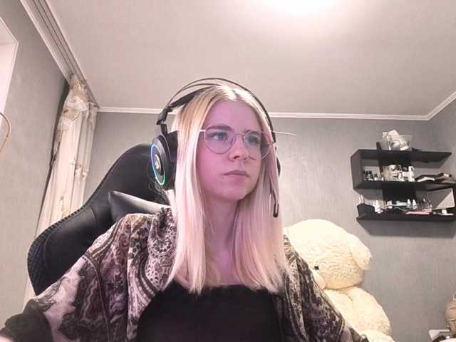 RomonaDoggette live cam on BongaCams