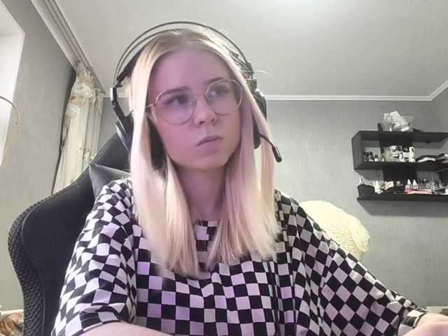 RomonaDoggette live cam on BongaCams