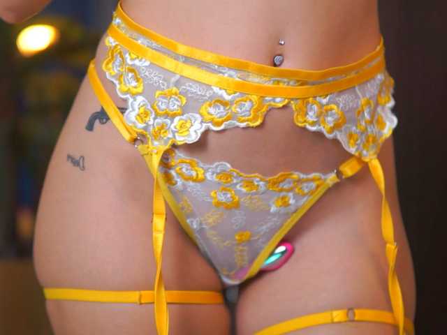 NinaDulcinea live cam on BongaCams