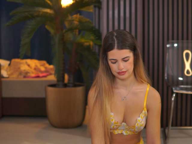 NinaDulcinea live cam on BongaCams