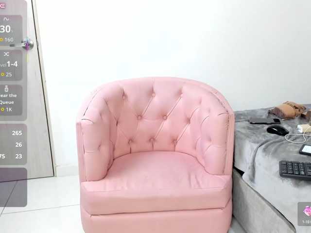 abigail-jhon live cam on BongaCams
