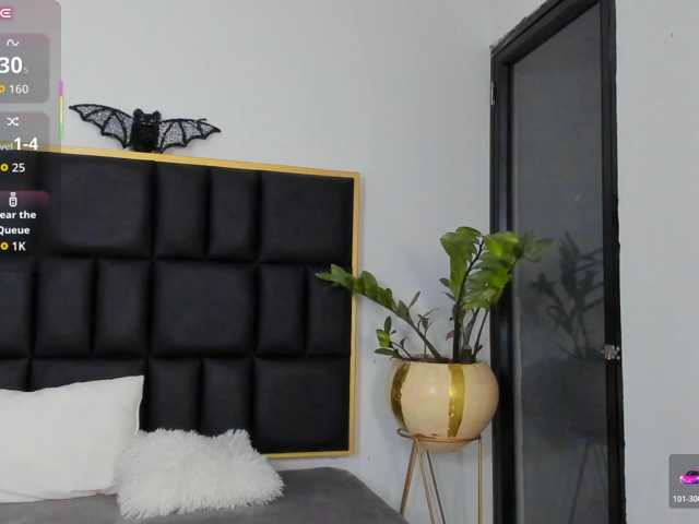 abigail-jhon live cam on BongaCams