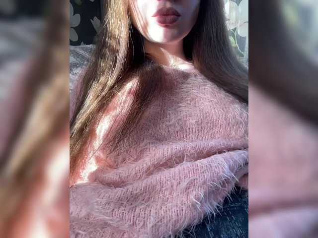 Margo--1 live cam on BongaCams
