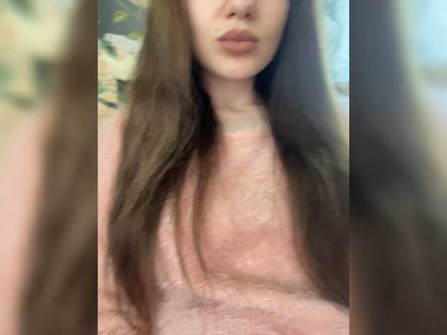 Margo--1 live cam on BongaCams