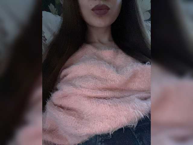 Margo--1 live cam on BongaCams