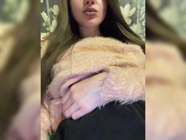 Margo--1 live cam on BongaCams