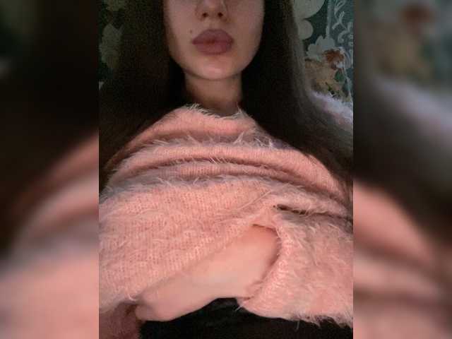 Margo--1 live cam on BongaCams