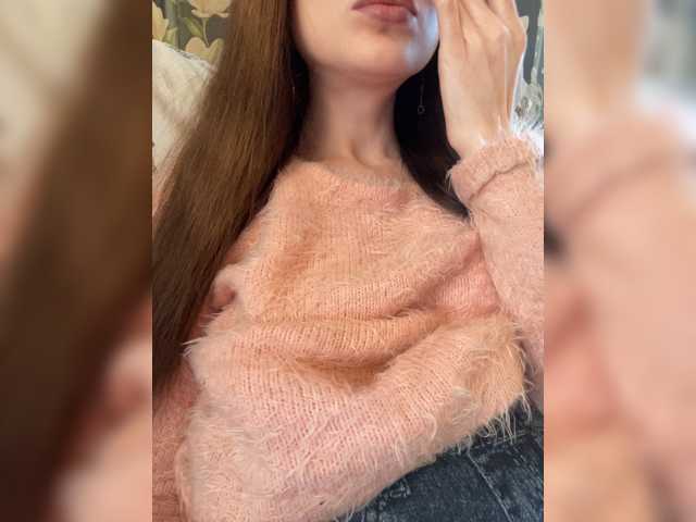 Margo--1 live cam on BongaCams