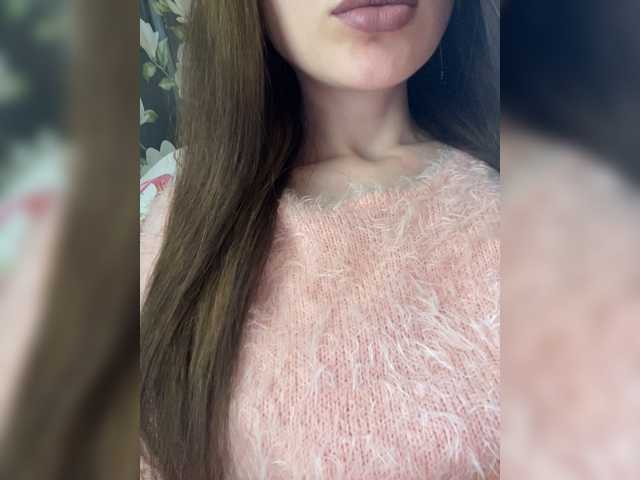 Margo--1, en directo ahora en BongaCams