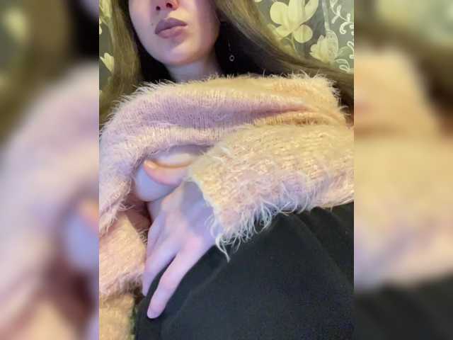 Margo--1 live cam on BongaCams